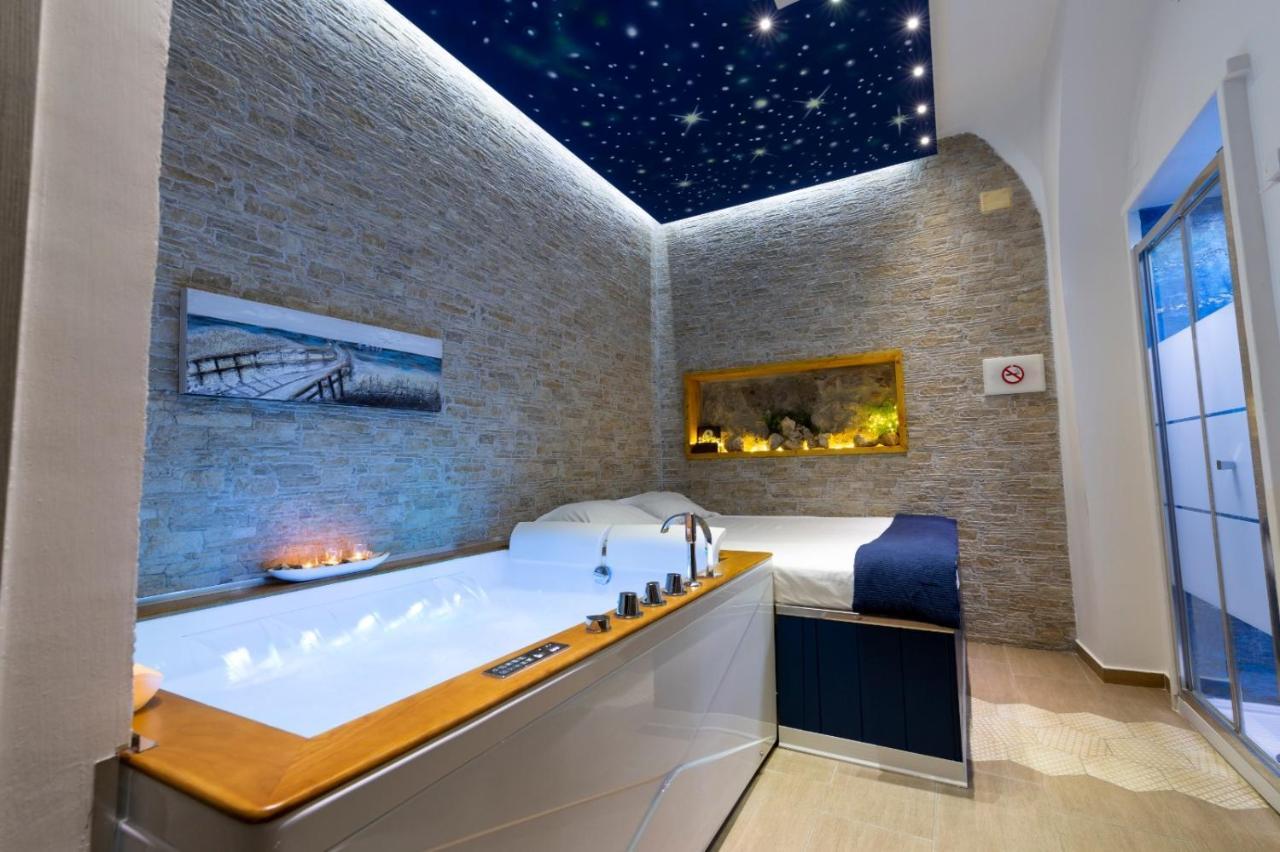 Stabiae Luxury Rooms Castellammare di Stabia Eksteriør bilde