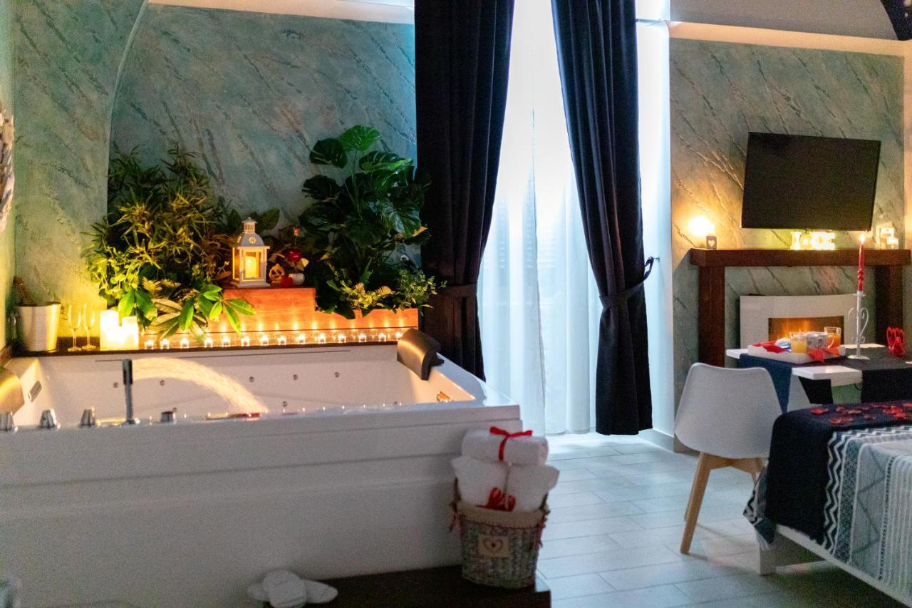 Stabiae Luxury Rooms Castellammare di Stabia Eksteriør bilde